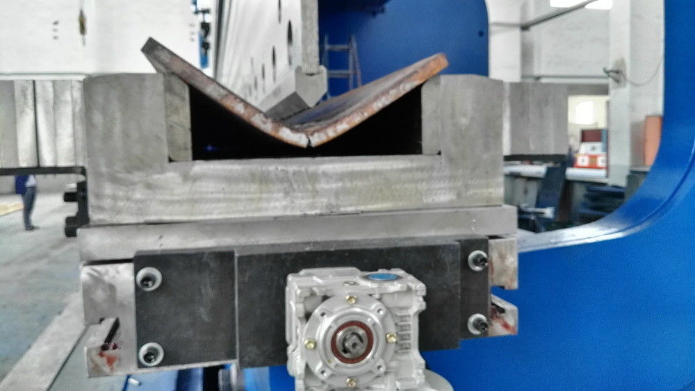 Hydraulischer Antrieb CNC-Tandembiegepresse-Bremse für Hochleistungsanwendungen