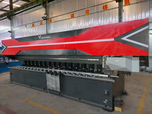 Vertial-Art hydraulisches fugender langer Ausschnitt Blatt CNC V Maschinen-4m Nuten 89 Grad V