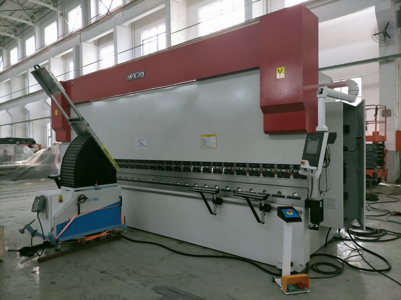 Neueste Unternehmensblogs über Auswahltabelle für die CNC-Hydraulikpresse (Modellvergleichsführer)