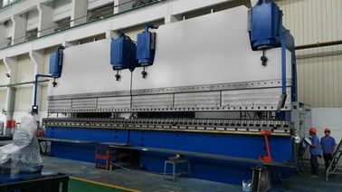 Hochgeschwindigkeit 1500 Tonnen CNC Tandem Press Bremsanlage 400 mm Schlag 300 mm offene Höhe