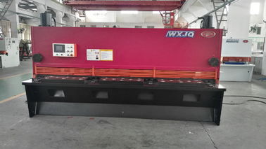 kaufen Cnc-Blatt-Scherautomatische hydraulische Guillotinen-Schermaschinen-Edelstahl-Blätter online manufacture