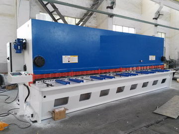 kaufen 6M Long Maschine Mitgliedstaates Plate Guiiotine Shear mit den Cr12mvo-Scherblättern, die 12mm schneiden online manufacture