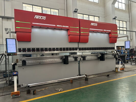 kaufen Tandem-Abkantpresse mit Einstandstiefe 200 mm bis 1600 mm, max. Geschwindigkeit 70 m/min bis 180 m/min und Hinteranschlagbereich 500 bis 1000 mm online manufacture