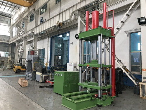 kaufen Hydraulische Presse-Ständer-Rotor-Kern-Aushaumaschine Motor-Asselmbly online manufacture