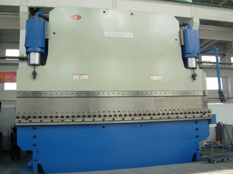 1200T CNC-Hydraulikpresse-Bremse-Bogenmaschine 14 mm Dicke für industrielle Verwendung