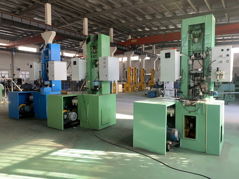 25T Elektrische Pulver-Metallverdichtungspresse vollautomatische Trockenpulververdichtung