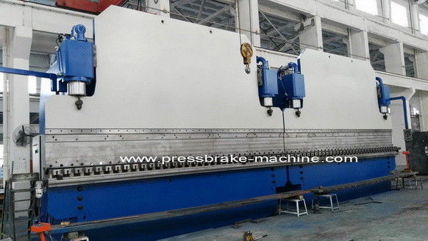 Hochgeschwindigkeit 1500 Tonnen CNC Tandem Press Bremsanlage 400 mm Schlag 300 mm offene Höhe