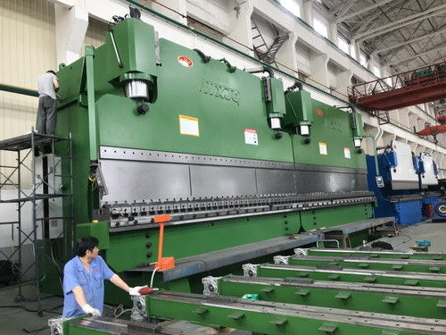 1200 Tonnen LVD CNC Tandem Pressbremsanlage 100- 3000 Tonnen Tischlänge 2 - 12 m