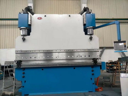 1200T Schwere CNC-Hydraulikpresse Bremsmaschine Prozess 12m Stahl Profil