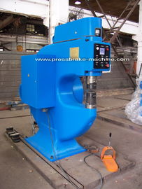 Stahl-Metall-Kraftformer-Spannmaschine CX08-665 Hammer Doming Prozesse