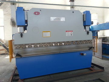 100-400T Druckplatten-Metallbremsmaschine mit PLC-Steuerungssystem